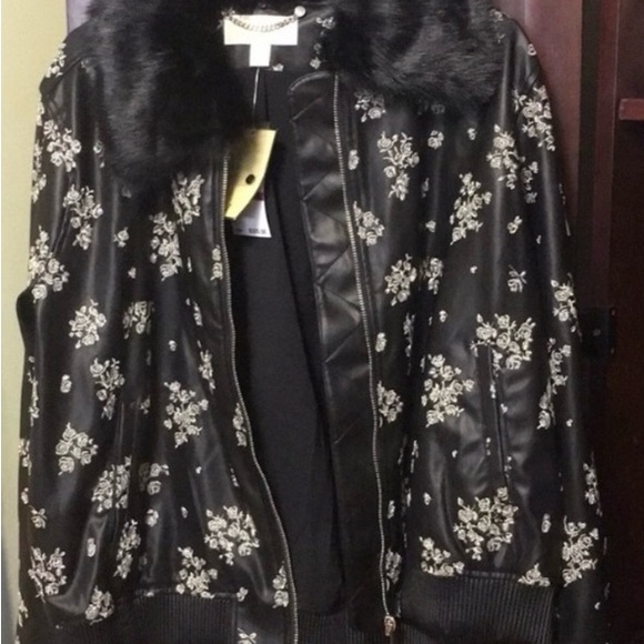 Michael Michael Kors Embroidered Faux-Fur-Trim Bomber Jacket - Picture 4 of 8